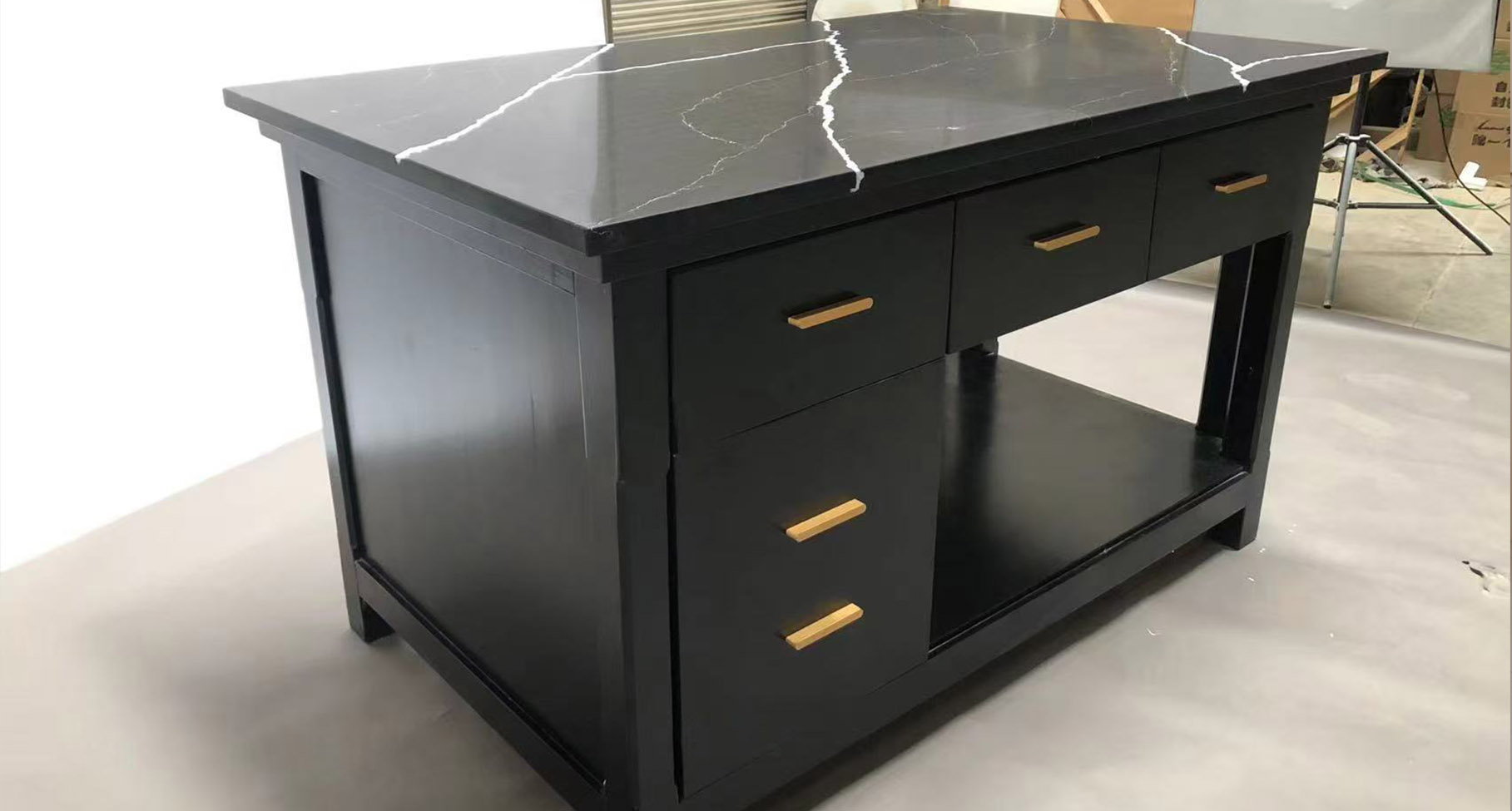 Customize various storage cabinets based on pictures and samples